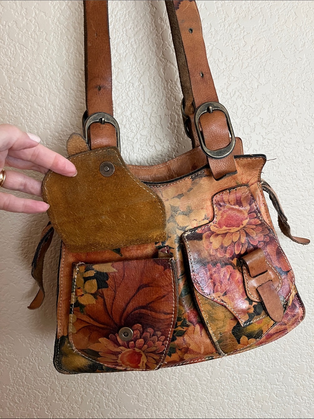 Patricia Nash leather floral bag - Picture 4 of 13